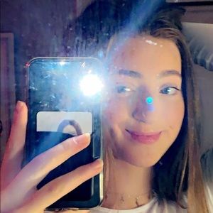 Meet your Posher, Hannah